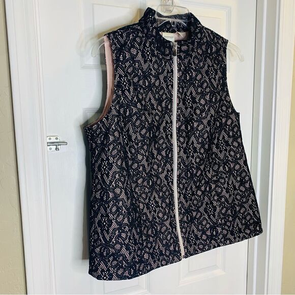 Zenergy by Chicos Black Lace and Pale Pink Vest Size 2-Chicos Size Medium - Picture 3 of 10